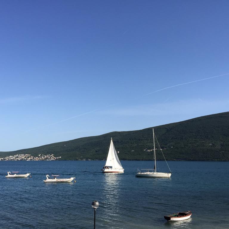 Apartments Seaside Baosici Herceg Novi Exterior foto