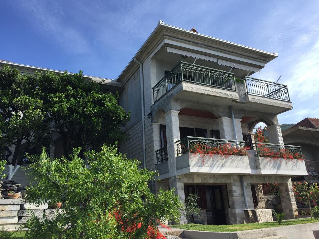 Apartments Seaside Baosici Herceg Novi Exterior foto
