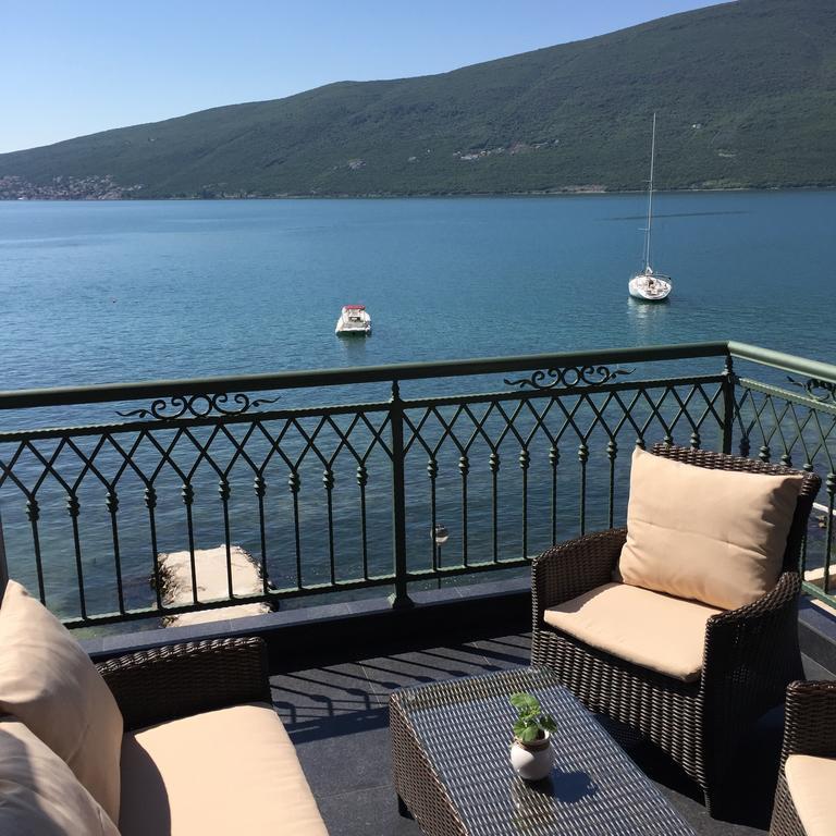 Apartments Seaside Baosici Herceg Novi Exterior foto