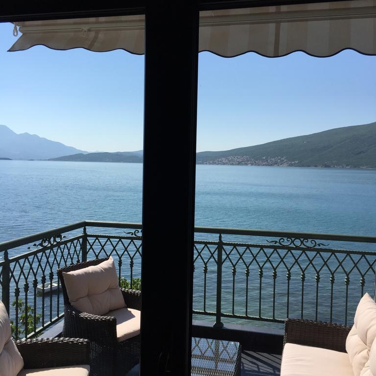 Apartments Seaside Baosici Herceg Novi Exterior foto