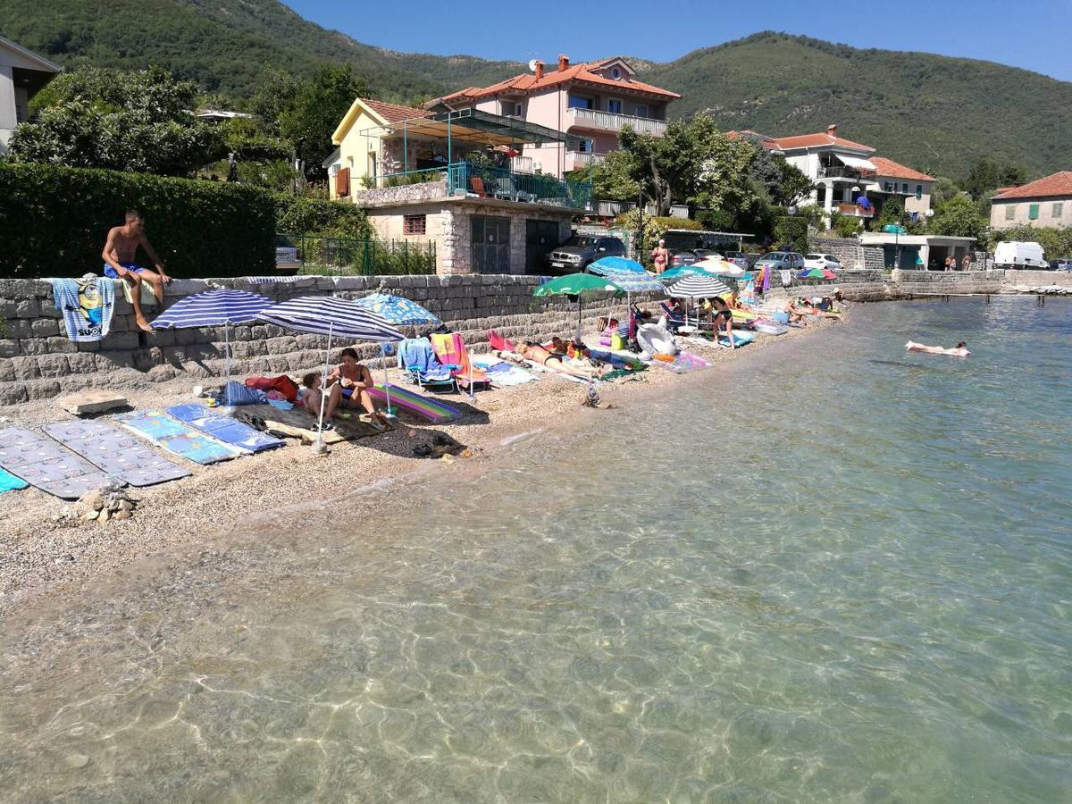 Apartments Seaside Baosici Herceg Novi Exterior foto